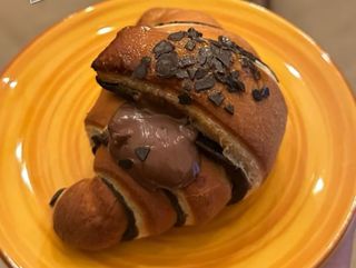 Cornetto al cioccolato