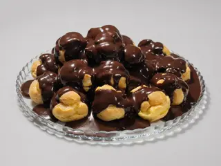 Profiteroles Medio