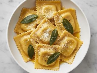 Ravioli burro e Salvia