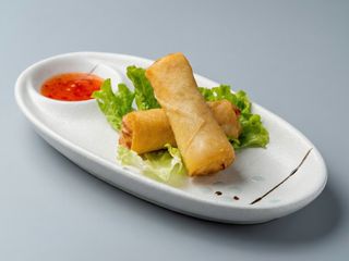 05  Spring rolls 2 pezzi