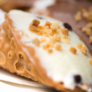 CANNOLO ALLA RICOTTA