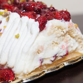 Tronchetto chantilly e fragoline