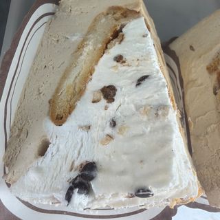 Schiumone nocciola a fette