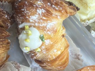 Sfogliatella Piccola Ricotta
