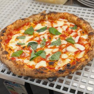MARGHERITA DI BUFALA