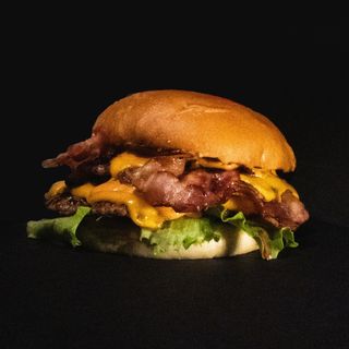 Carlo's burger double