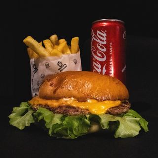 Carlo's burger classic menu