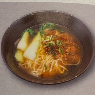 Ramen con manzo brasato