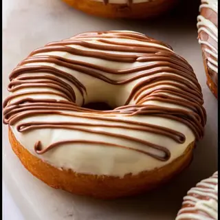 Donut Black and White
