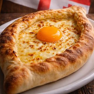 Adjaruli khachapuri