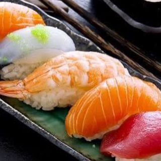 108. Nighiri misto 5pz