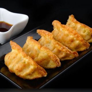 8. Ravioli fritto 4pz