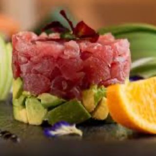 97. Tartar tonno