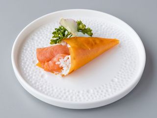 T12. Temaki sakè l’asta sfoglia 1pz