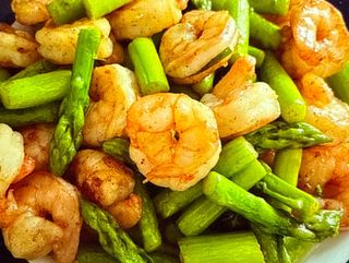 74. Gamberi con asparagi