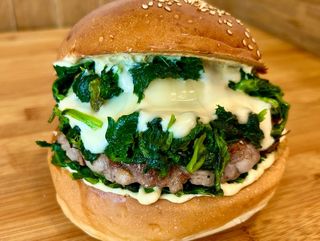 Salsiccia e Friarielli Burger