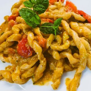 Busiata gamberi zucchine e pistacchio