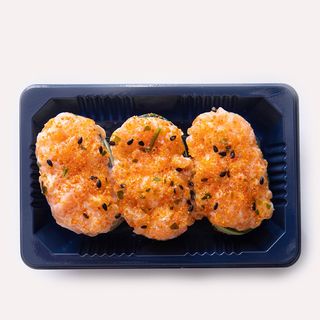 Gunkan spicy salmone