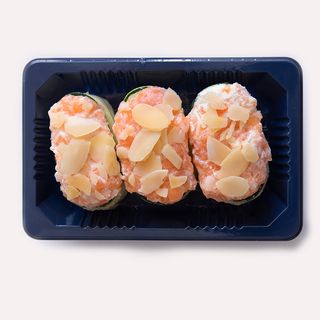 Gunkan salmone mandorla