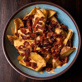 Bacon cheddar chips per 2 persone 