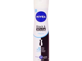 Nivea black & white