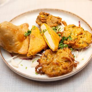 IGH Pakoda Platter Veg