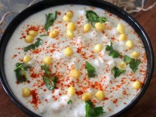 Boondi Raita