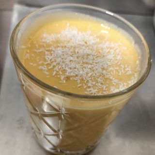 Mango lassi