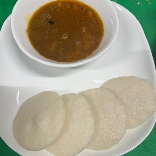 Idli sambhar