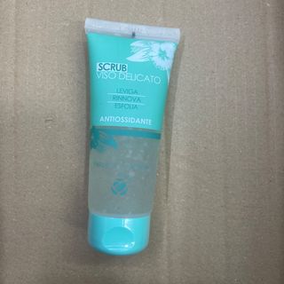 Scrub per viso delicato