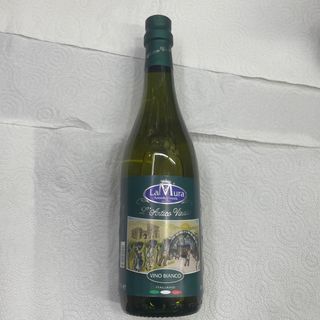 Vino bianco l’antico vinaio
