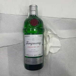 Tanqueray gin