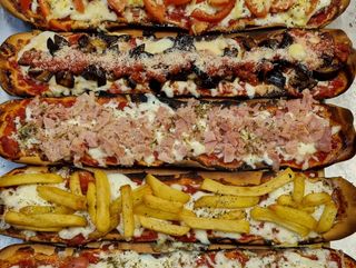 Lingua di pizza parmigiana