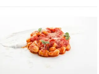 Gnocchi alla sorrentina x4 salsiccia alla griglia con insalata mista x4