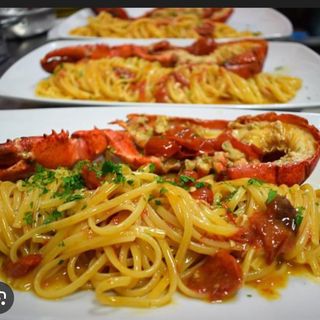 Linguine con astice