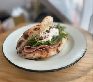 Panuozzo mortadella