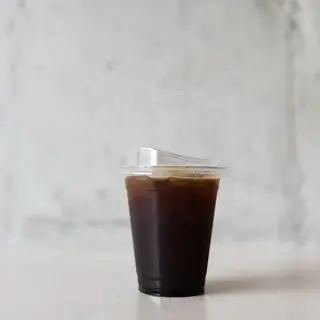 Iced caffè americano