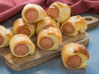 Mini rustici con wurstel
