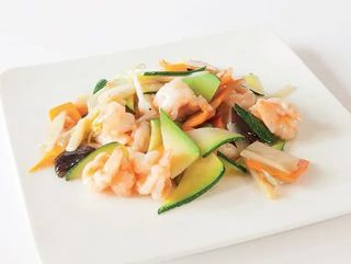 Gamberi con verdure miste