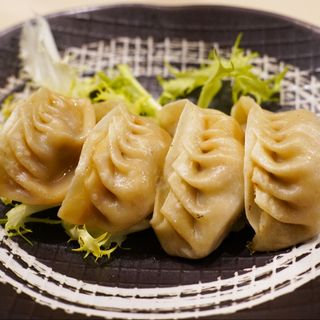 23. RAVIOLI ALLA PIASTRA (4 pz)