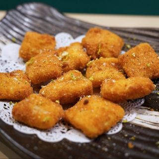 123. CALAMARI FRITTI