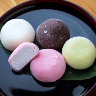 555. MOCHI CON VARI GUSTI A SCELTA (2 pz)