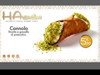 Cannolo di ricotta con pistacchio hala*l