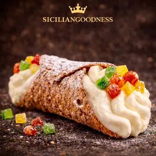 Cannolo Ricotta alla Cassata