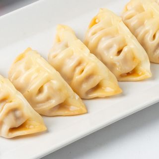 5.RAVIOLI CARNE AL VAPORE 10 PZ