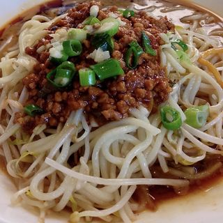 21.SPAGHETTI CINESE FREDDI CON VERDURE GERMOGLIA SOIA E SALSA SOIA