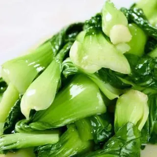 43.VERDURE CINESE VERDE SALTATO