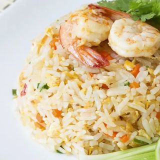 13.RISO SALTATO CON FRUTTI DI MARE E VERDURE