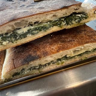 Focaccia Classica Ricotta e Spinaci