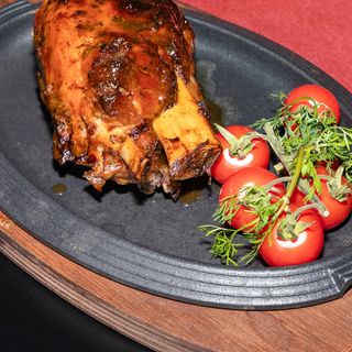 Stinco di maiale alla birra 700 g